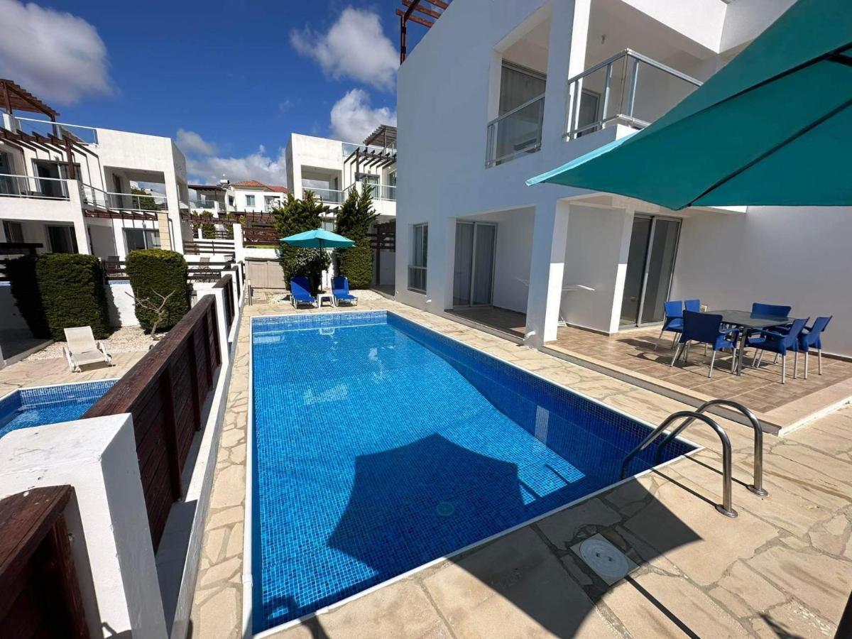 Villa Aqua Sunrise 1Km From Beach With Sea Views Coral Bay Exterior foto