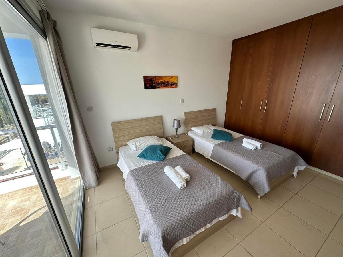 Villa Aqua Sunrise 1Km From Beach With Sea Views Coral Bay Exterior foto
